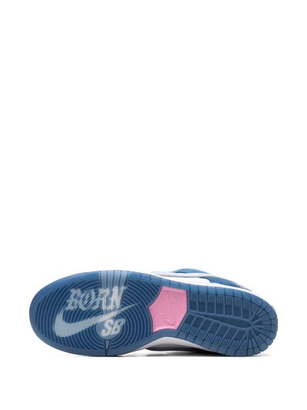 Nike
SB Dunk Low "Born x Raised" sneakers