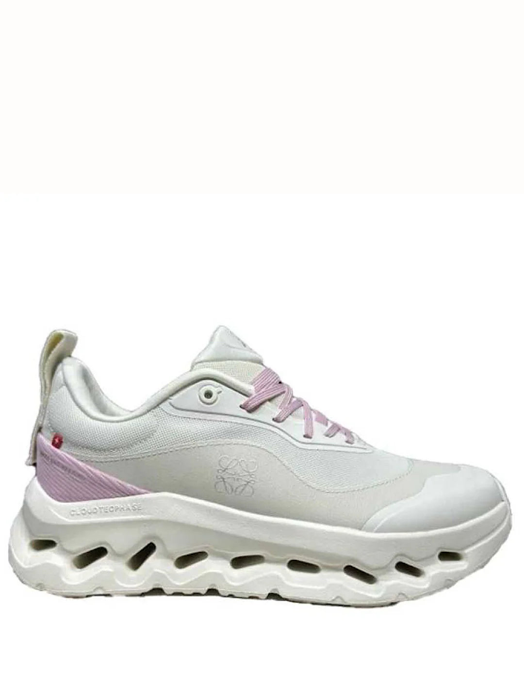ON RUNNING CLOUD LIFT BEIGE