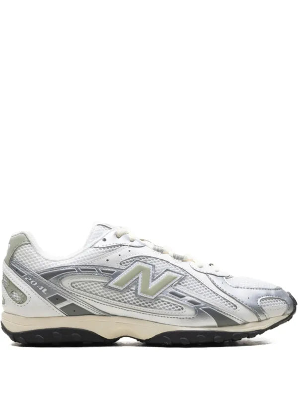 New Balance 204L