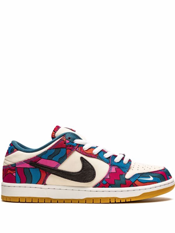 Nike
x Parra Dunk Low SB "Abstract Art" sneakers