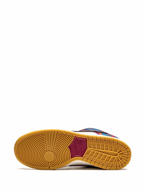 Nike
x Parra Dunk Low SB "Abstract Art" sneakers