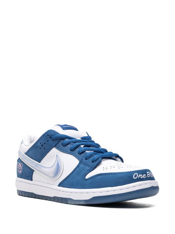 Nike
SB Dunk Low "Born x Raised" sneakers